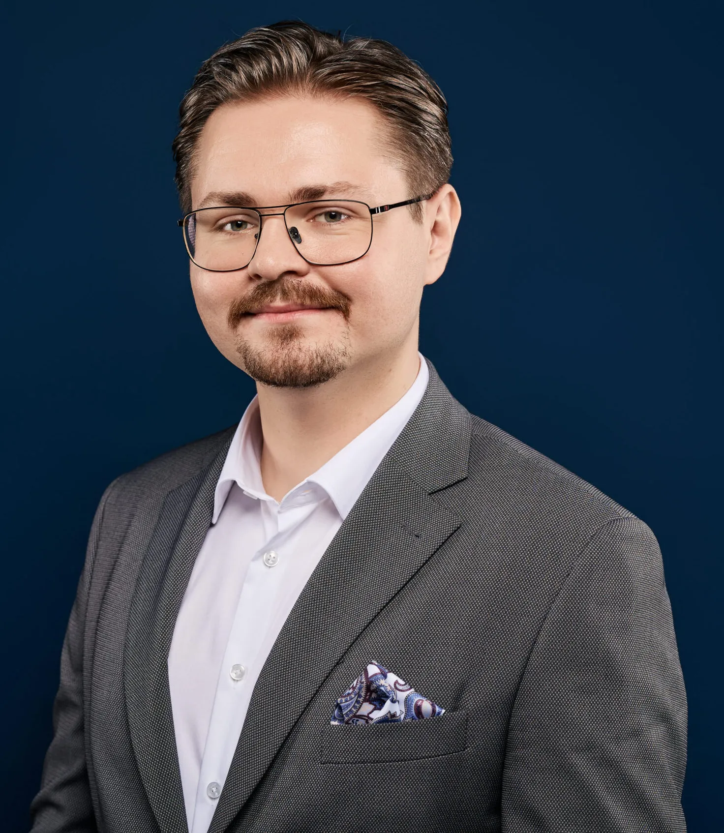 Dominik Tokarski – radca prawny, kancelaria CreatiLaw